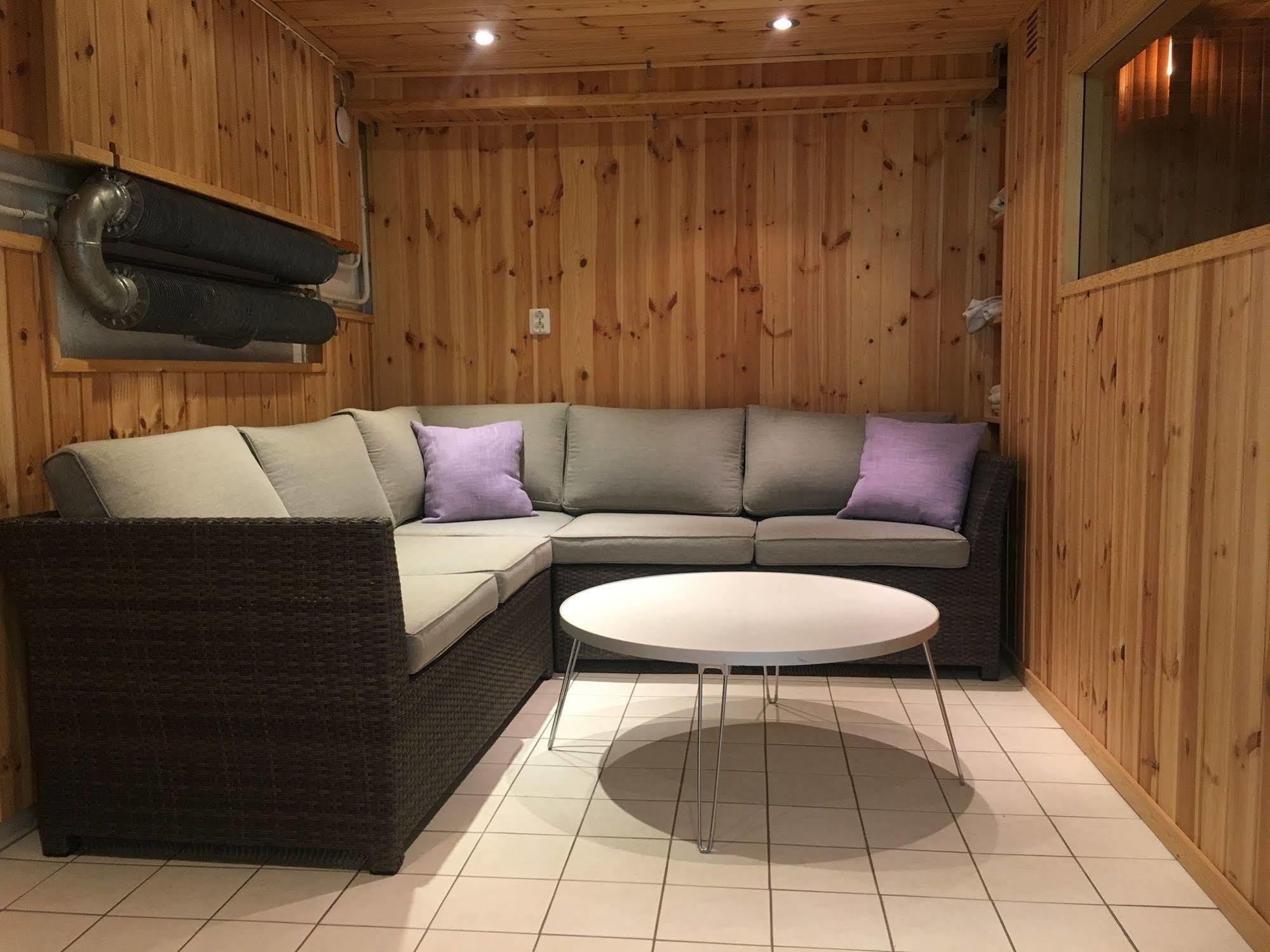 Hotel Wictoria Mariestad Exterior photo
